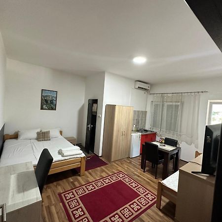 Apartments Agape Belgrade Exterior photo